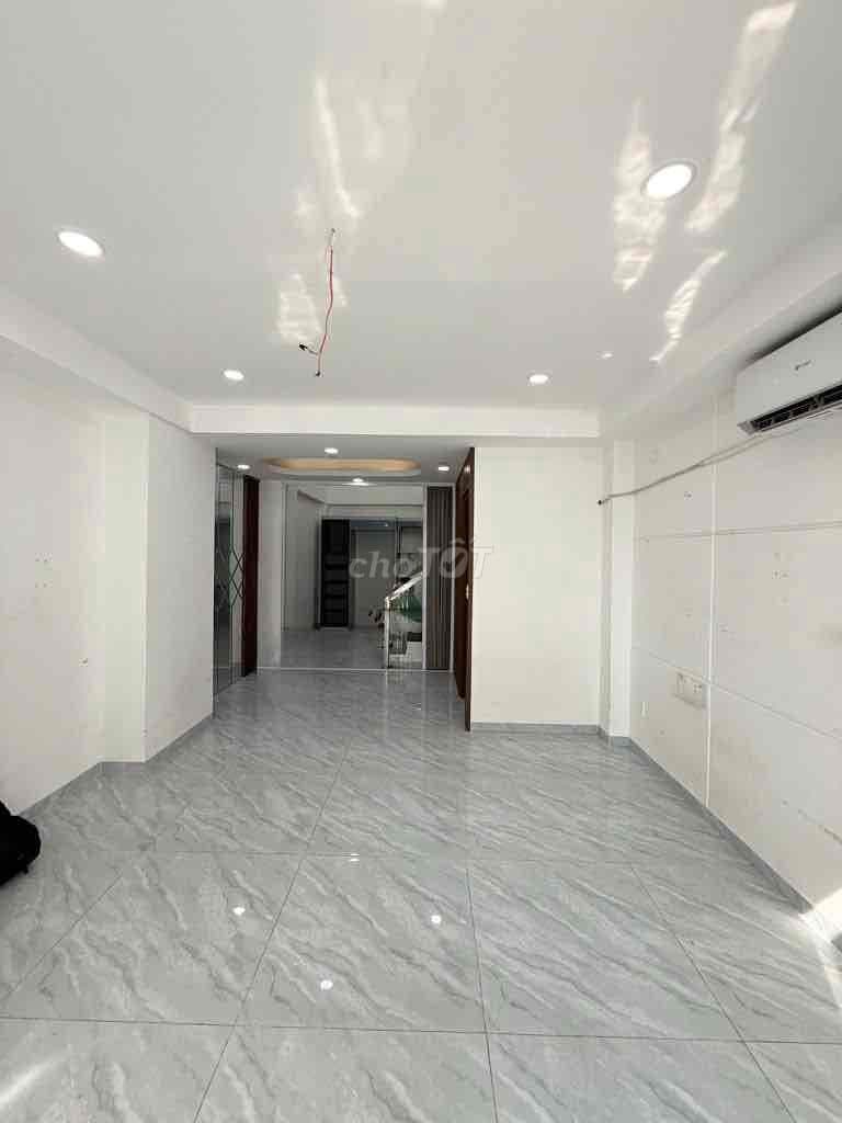 BÁN NHÀ ĐẸP - 5 TẦNG MỚI - DƯƠNG QUẢNG HÀM – TRUNG TÂM AN NHƠN, TP.HCM - Ảnh 2