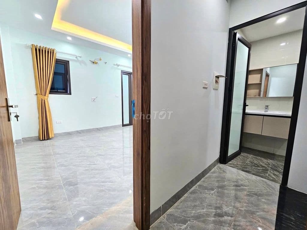bán nhà ngõ ĐH Công nghiệp HN ô tô đỗ cổng - Ảnh 2
