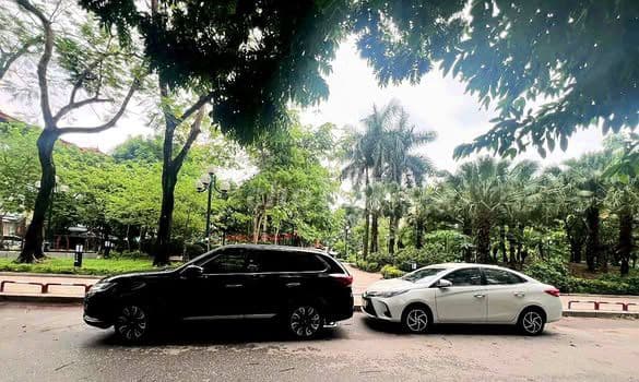 Nhà phố Vườn Hoa Trần Quang Diệu Đống Đa, thang máy, ô tô tránh
