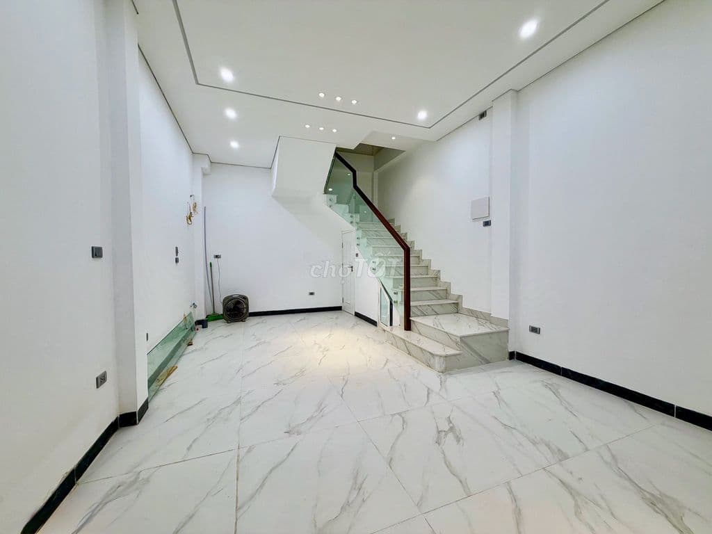 NHÀ MỚI 5 TẦNG NGÕ CHỢ KHÂM THIÊN — 32M², 4PN, SỔ ĐỎ - Ảnh 2