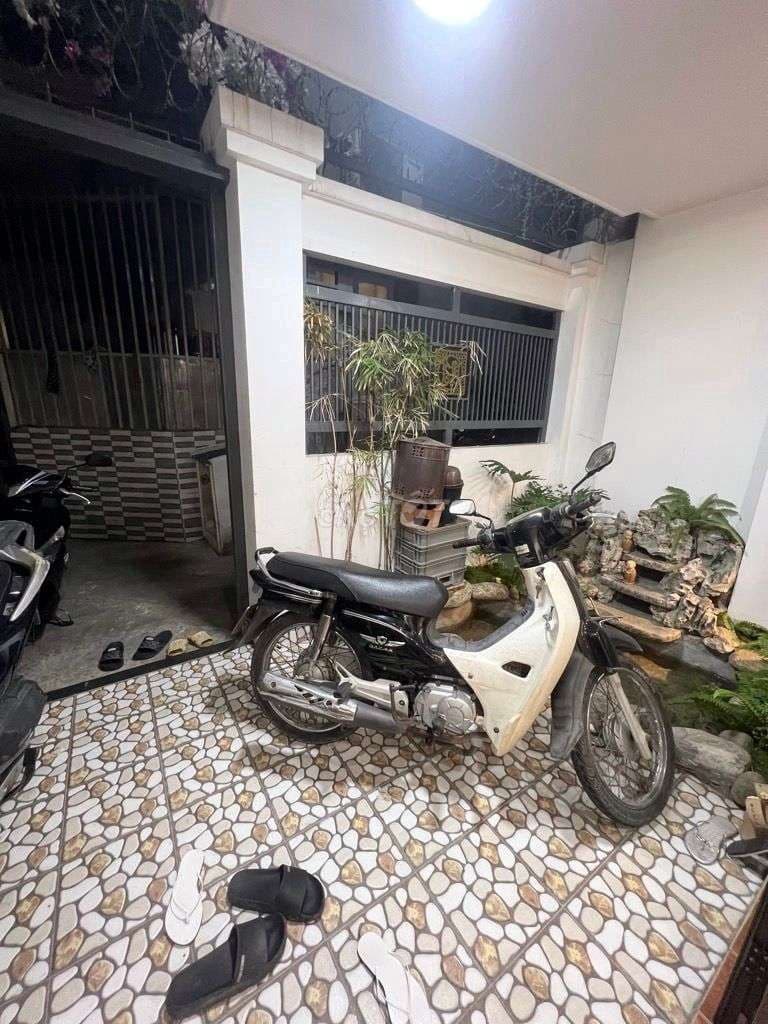 NHÀ NGỘP BANK 2 TẦNG GẦN KINH DƯƠNG VƯƠNG HẬU GIANG 5M x 12M 4.2 tỷ TL - Ảnh 3