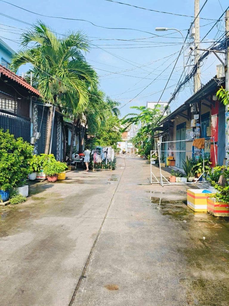 Bán nhà Phạm Hùng . ngang 4 dài 16.5 . hẻm ô tô . chỉ 3,4 Tỷ - Ảnh 3