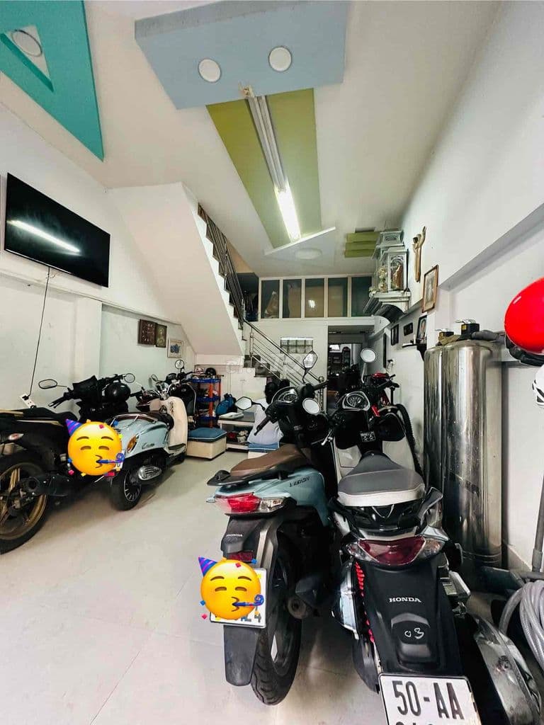 NHÀ 3 TẦNG - 64M2 - HẺM 4M - TRỊNH ĐÌNH TRỌNG GIÁP ÂU CƠ. - Ảnh 2