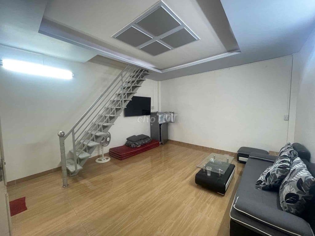 HẺM XE HƠI SÁT NHÀ - TRUNG TÂM BÌNH THẠNH - NHÀ TRỐNG -45M2-2TẦNG 2PN - Ảnh 3