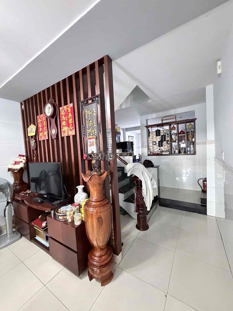 Mặt tiền Giá Hẻm Đỗ Nhuận 4x18m lững 2 lầu