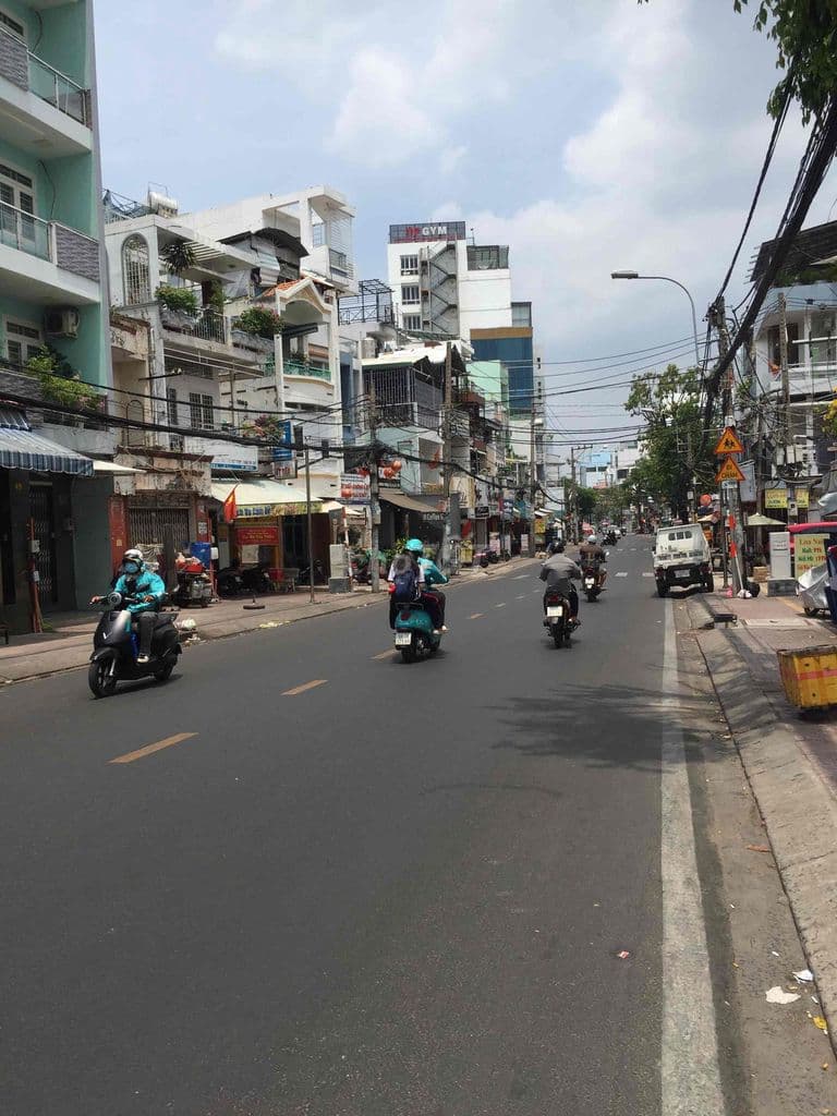 nhà Mặt tiền Hưng Phú, f8, Q8, dt 59m2( 4,5x13), sát Q 5, Q1, giá 13ty