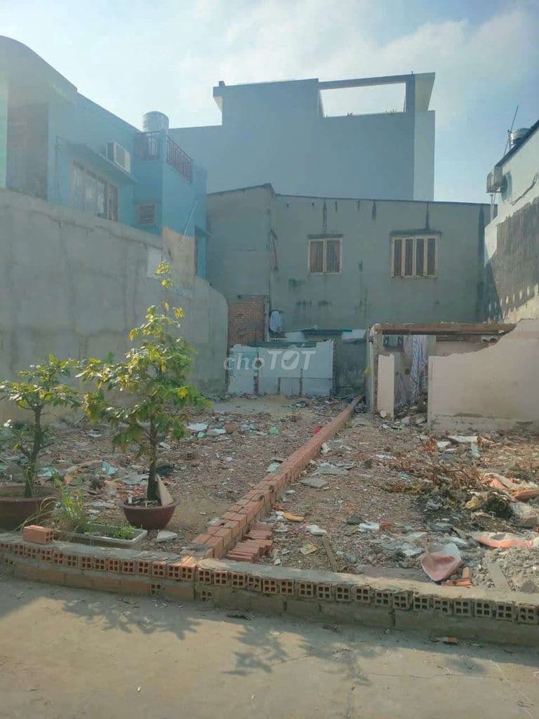 Cần bán gấp lô đất 1 xẹt .P ĐHT .Q12 gần chợ cây sộp.DT 5x16,5 thổ cư - Ảnh 2