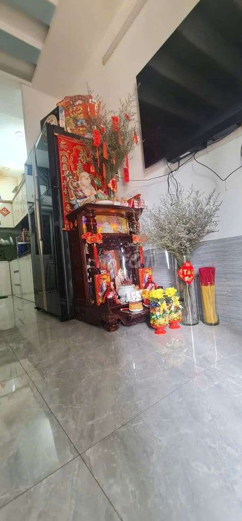 BÁN NHÀ ĐẸP 4 TẦNG ĐƯỜNG XE HƠI 6,2 TỶ ( Q4 ) - Ảnh 2
