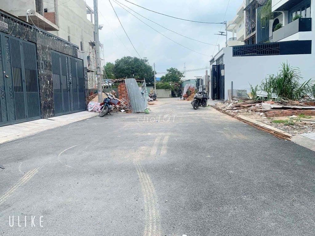 HẠ 800 TRIỆU .BÁN NHANH TRONG TUẦN 79M2. NHÀ MỚI 6.6 TỶ