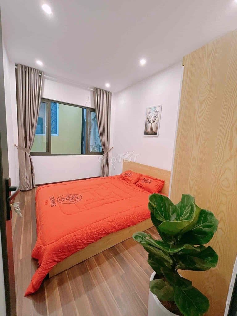 GĐ CẦN BÁN CĂN NHÀ 24m PHỐ KHÂM THIÊN 5 tầng 20m ra phố - Ảnh 3