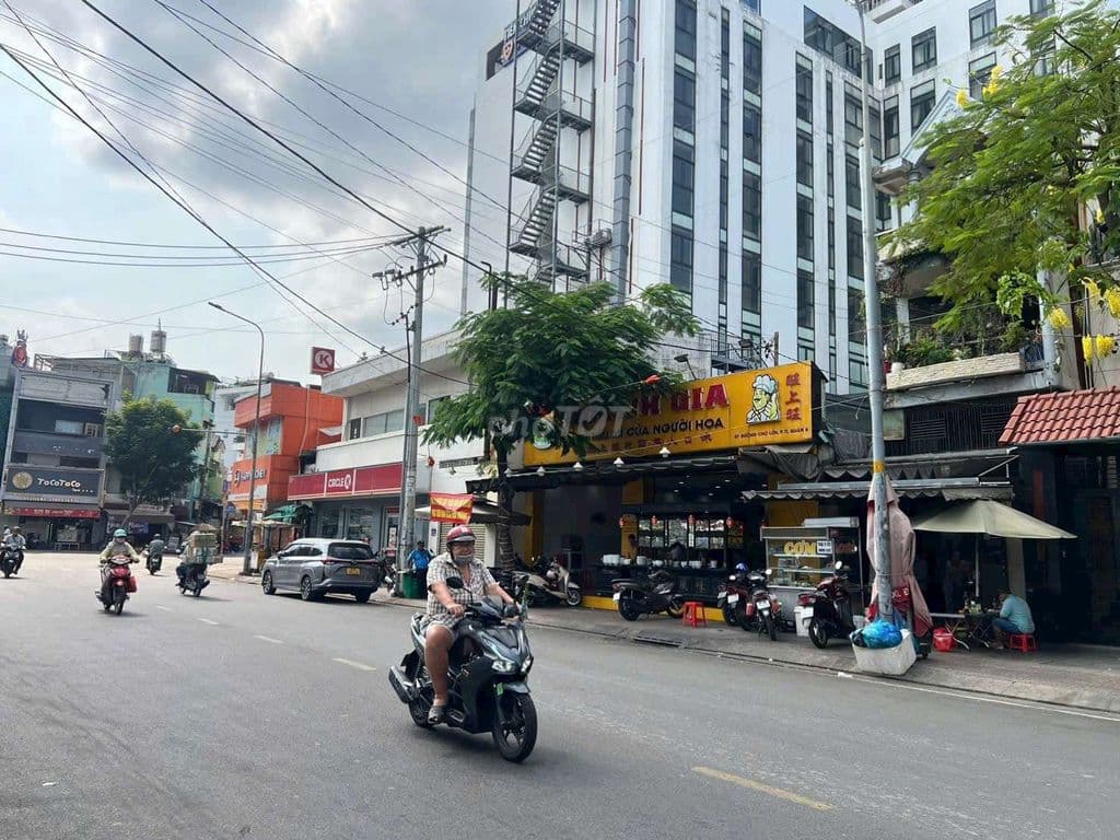 Bán nhà mặt tiền đường Chợ Lớn Phường Bình Phú - Ảnh 2