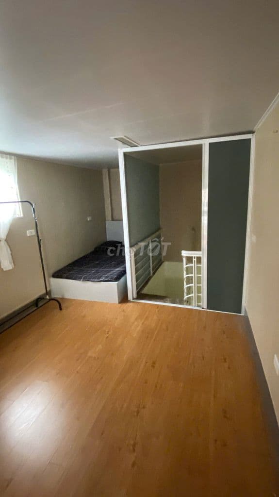 HOT HOT HOT SIÊU PHẨM CÒN XÓT LẠI TRUNG TÂM NGÃ TƯ SỞ - Ảnh 2