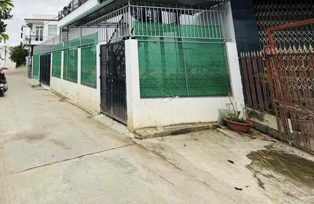 SIÊU PHẨM X/Y ĐƯỜNG SỐ QUẬN 4 NGAY HỒ BƠI - KHU TRUNG TÂM THỂ THAO -