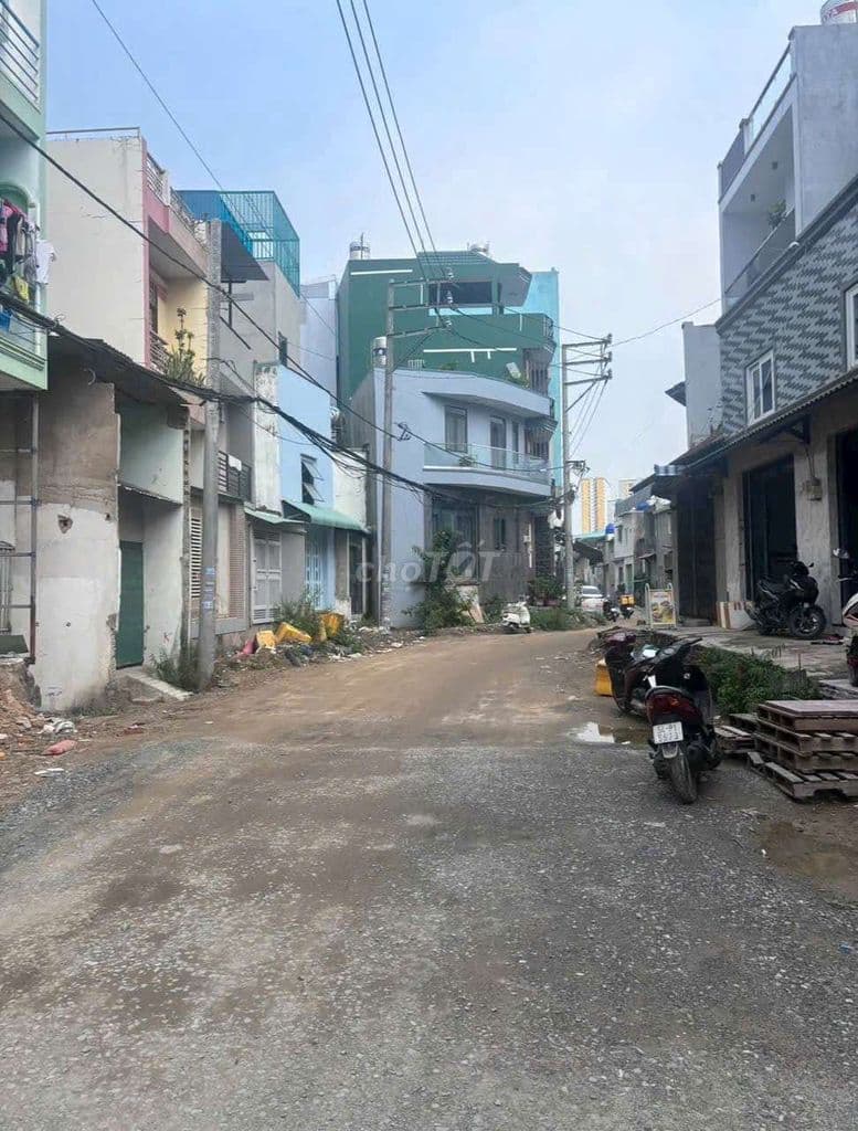 Nhà sổ riêng 2 MTKD 4 x 18m Nguyễn Quý Yêm P. An Lạc HCM - Ảnh 3