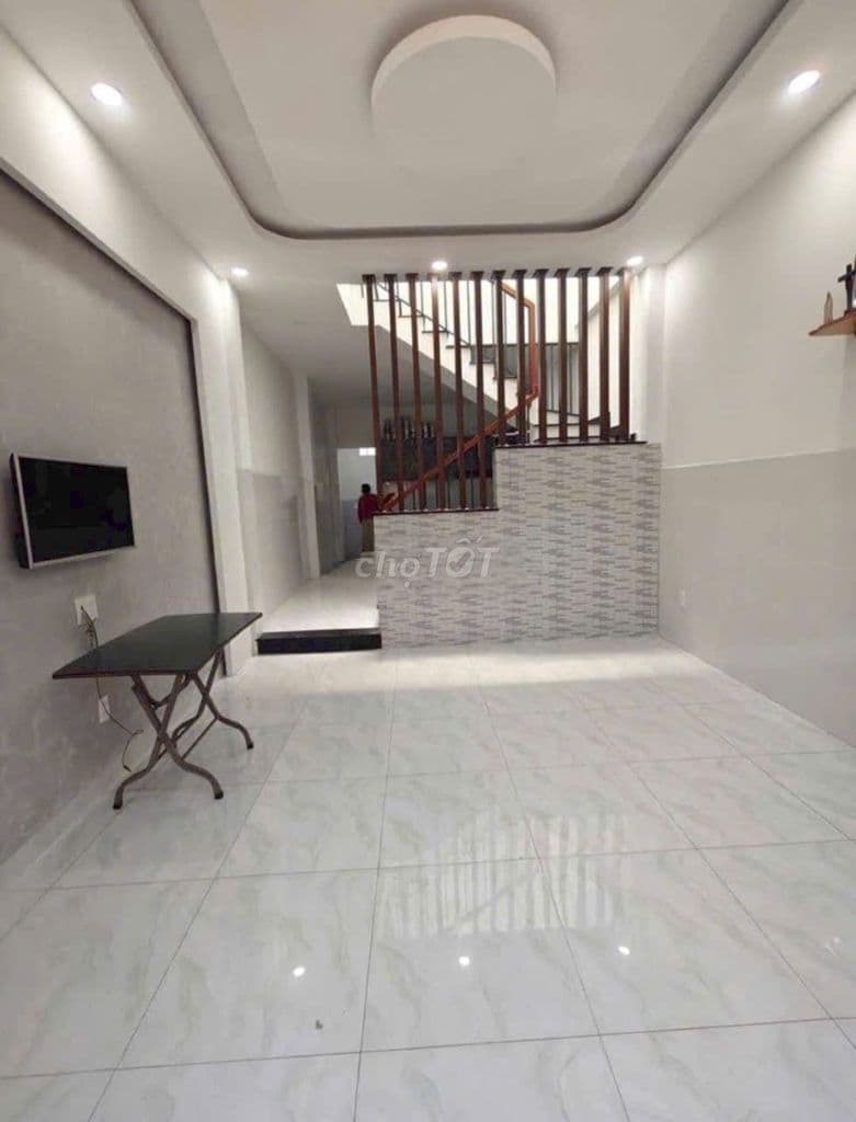 CẦN BÁN NHÀ TẠI TRUNG MỸ TÂY, QUẬN 12