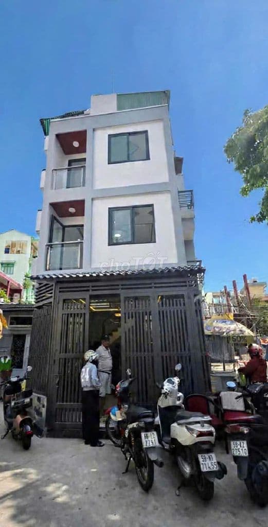 BÁN NHÀ MỚI ĐANG XÂY 2 TẦNG - HƯỚNG NAM - NỞ HẬU 5,5M