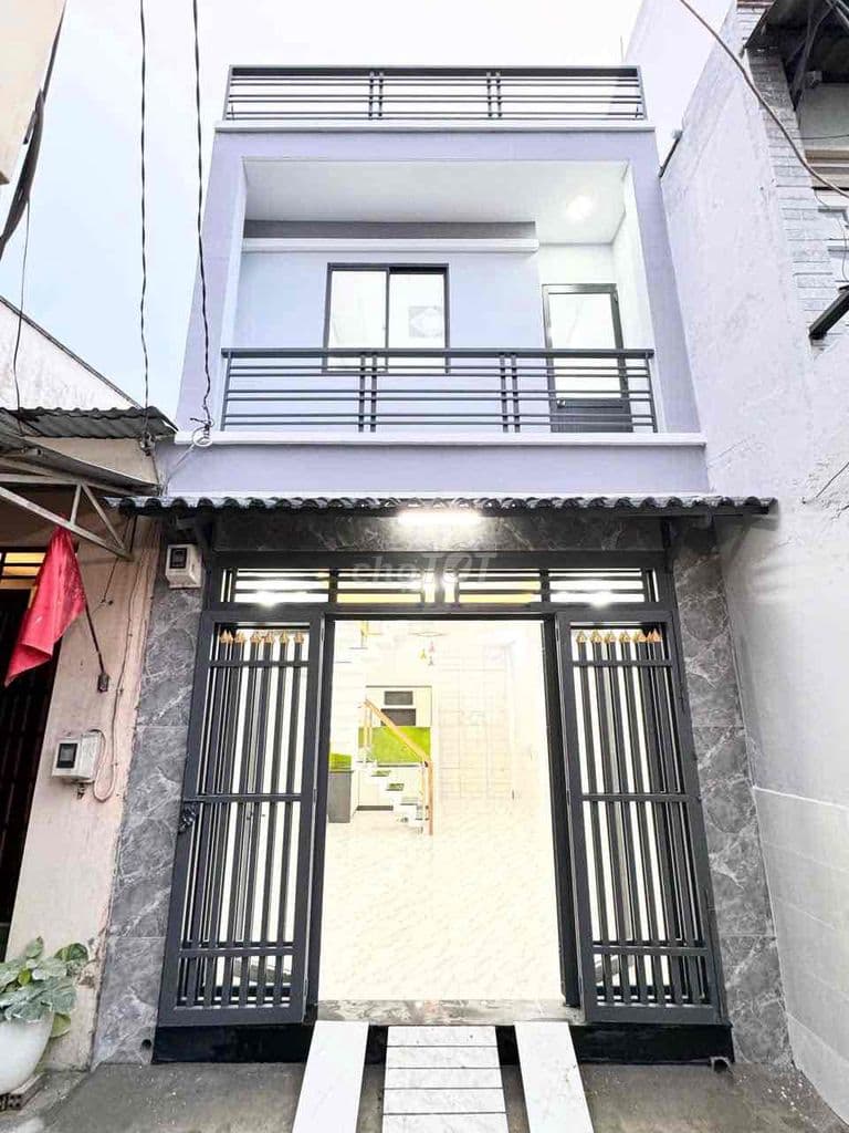 4x10 nhà có 1 lầu mới đường Đất Mới