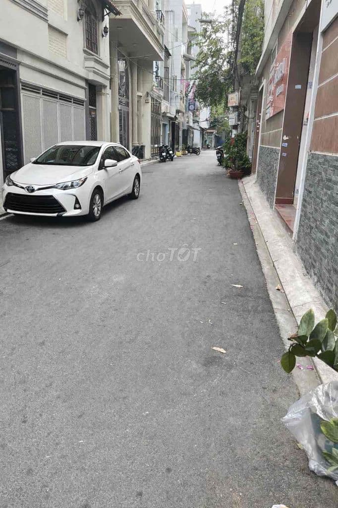 HXH Lạc Long Quân – Nhà Mới Đẹp Full Nội Thất – 3.5x11.5m – Chỉ 5 Tỷ