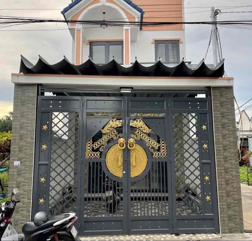 Bán nhà ở gần chợ Phú Lạc giá 2tỷ115triệu