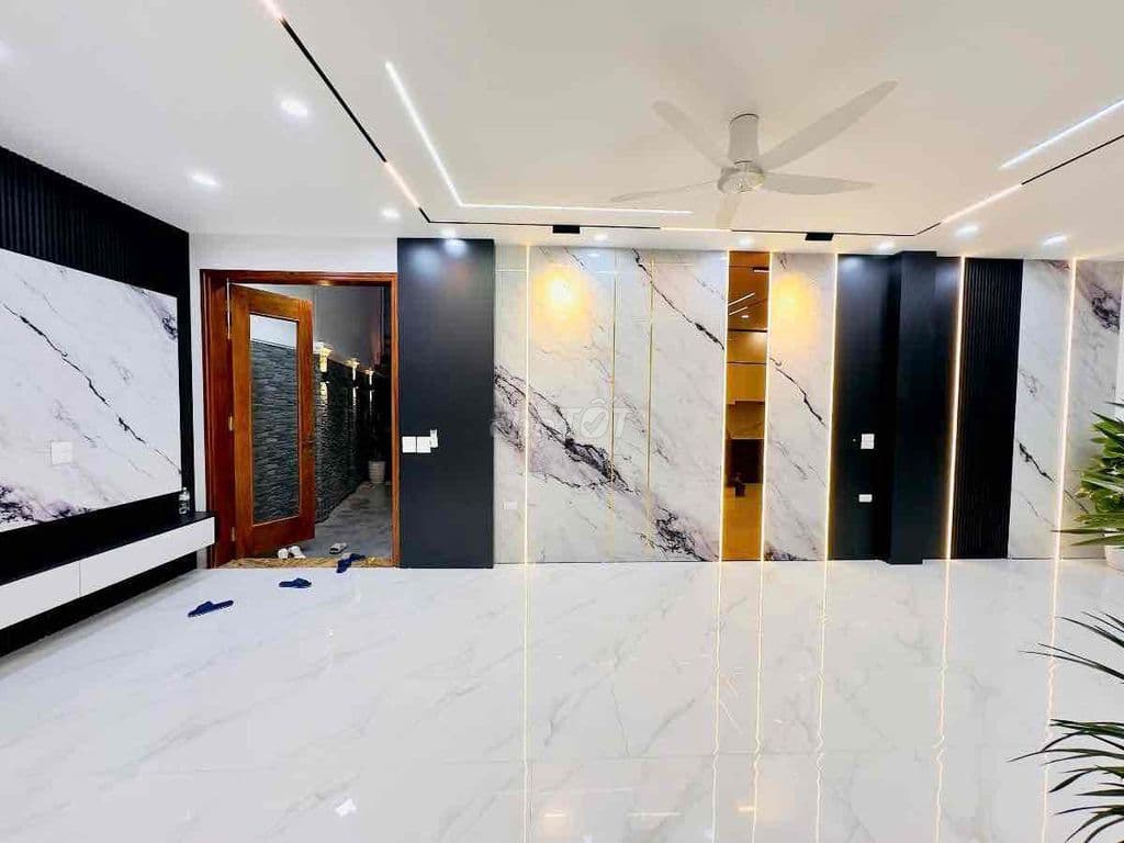 GÀ ĐẺ TRỨNG VÀNG CHDV 10PHÒNG PHỐ TRẦN KHÁT CHÂN VẬN HÀNH NGAY. - Ảnh 2