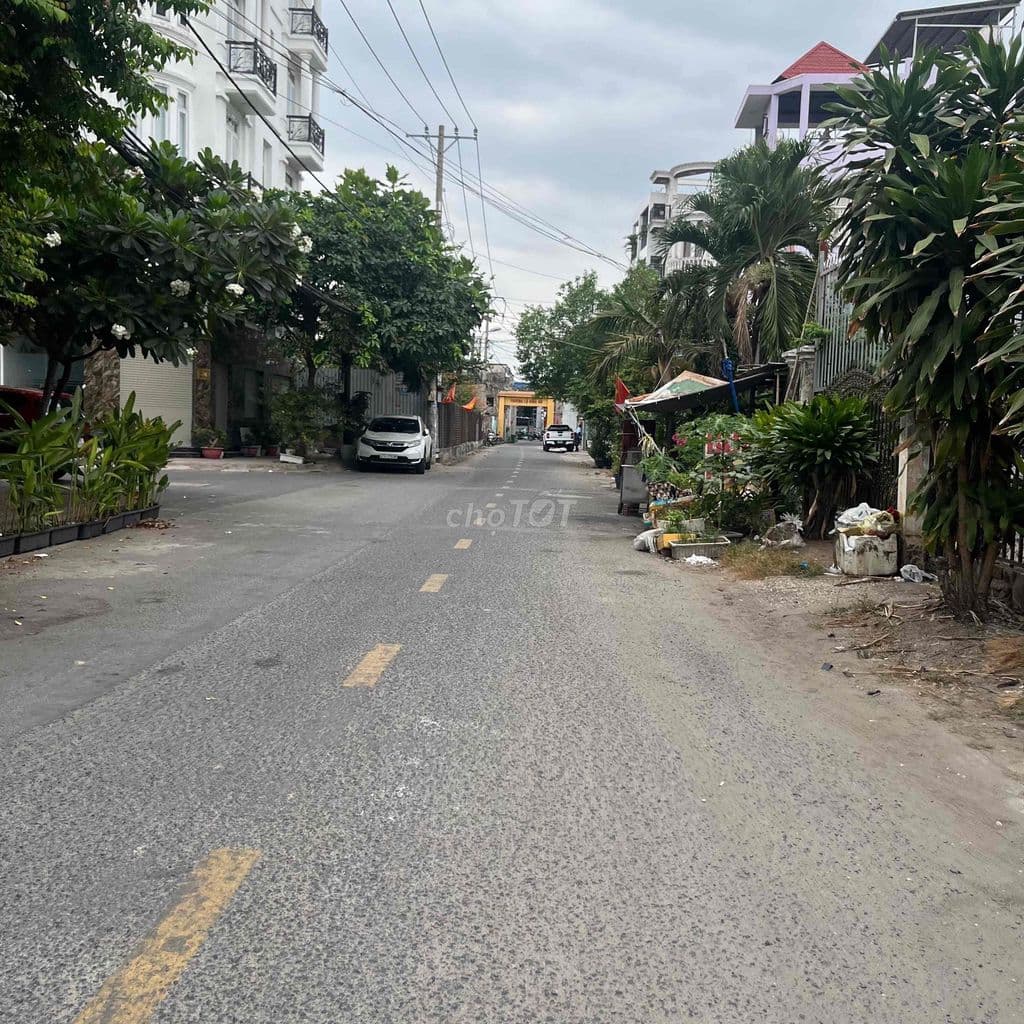 Đất Ngang 5m hiếm có- ngay Thạnh Lộc 47