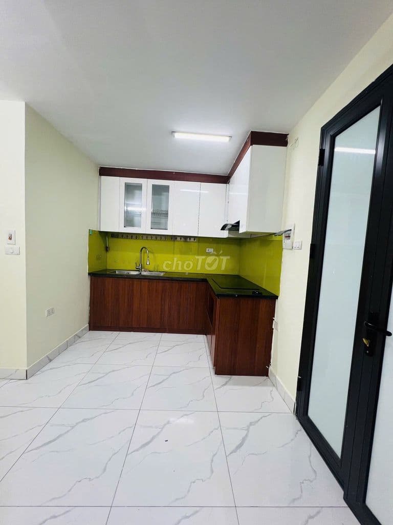 Ban nhanh nhà nghĩa tân cầu giấy, 140m2 mới sửa sang sạch đẹp