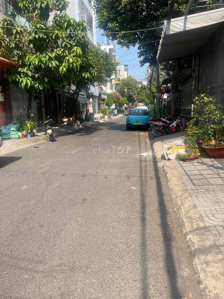 khuôn đất siêu đẹp 15 x 21.5 hẻm xe tải nguyễn duy trinh .