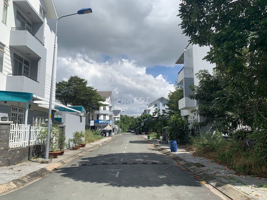 BÁN NỀN ĐẤT NHÀ PHỐ 133M2 THUỘC KDC GIA HÒA, ĐỖ XUÂN HỢP , Q9 - Ảnh 2