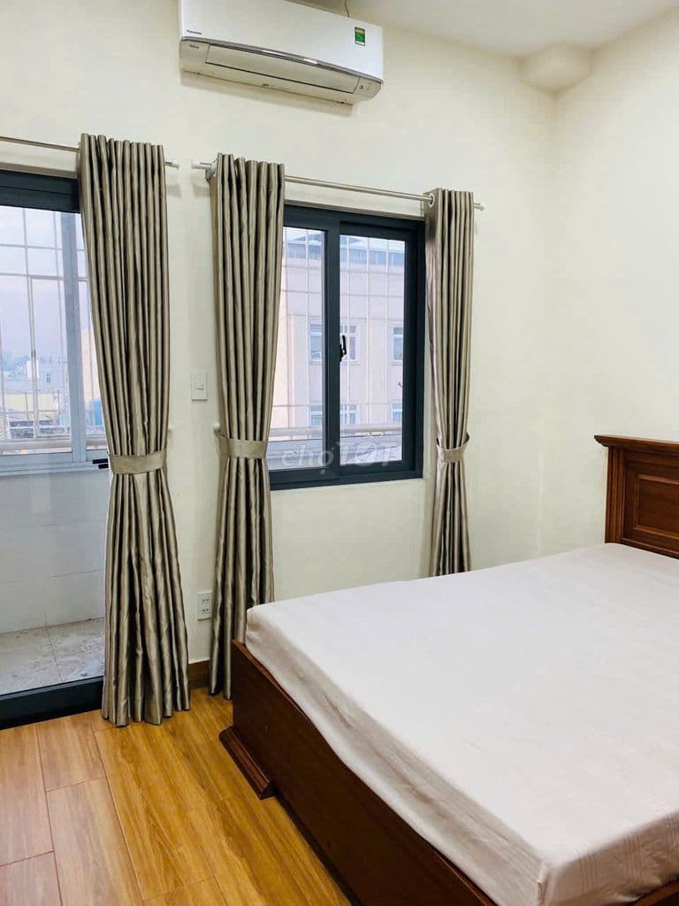 Bán căn góc chung cư 468 Phan Văn Trị p7, quận Gò vấp. dt 90m, 3PN