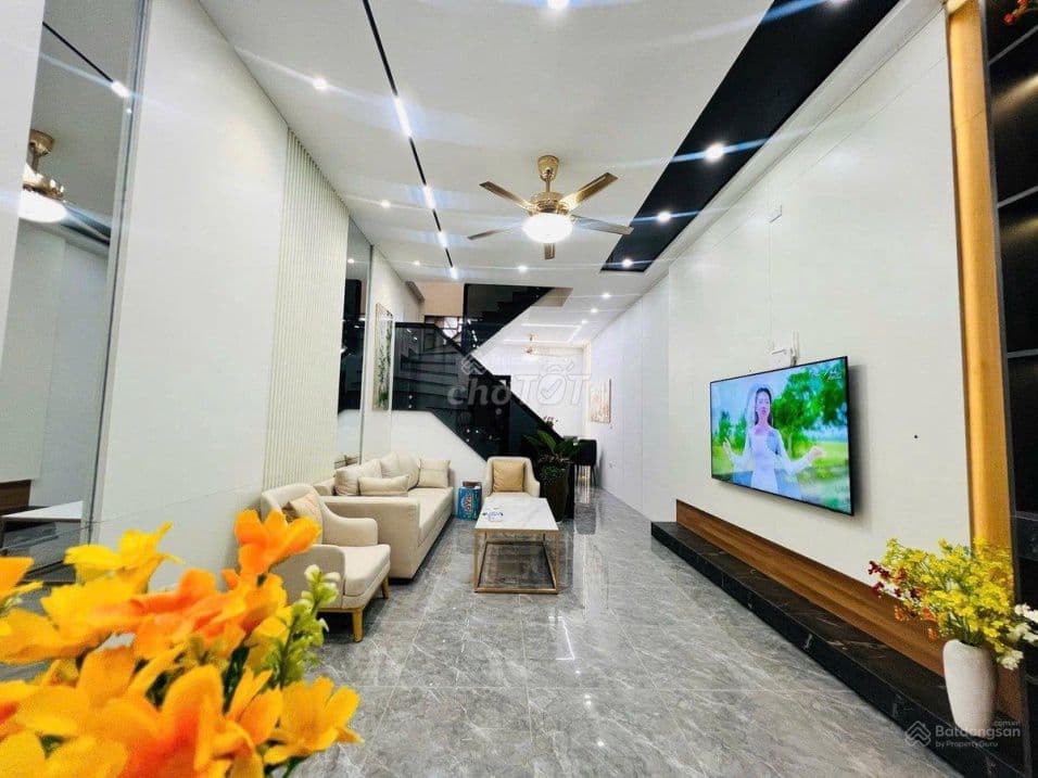 Bán nhà Vương Thừa Vũ - 35m - 5 tầng thang máy - Ảnh 2