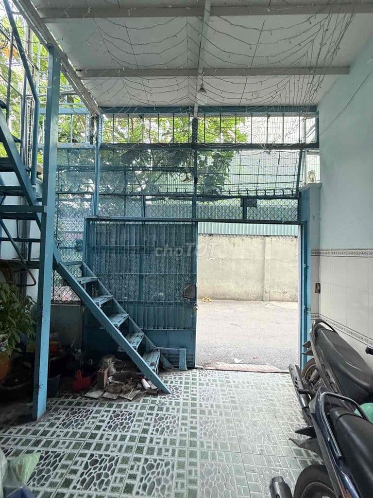 Bán nhà 98m2 xây 2 tầng 4,2x23m đường xe tải 1/ Quang Trung gần Emart - Ảnh 2