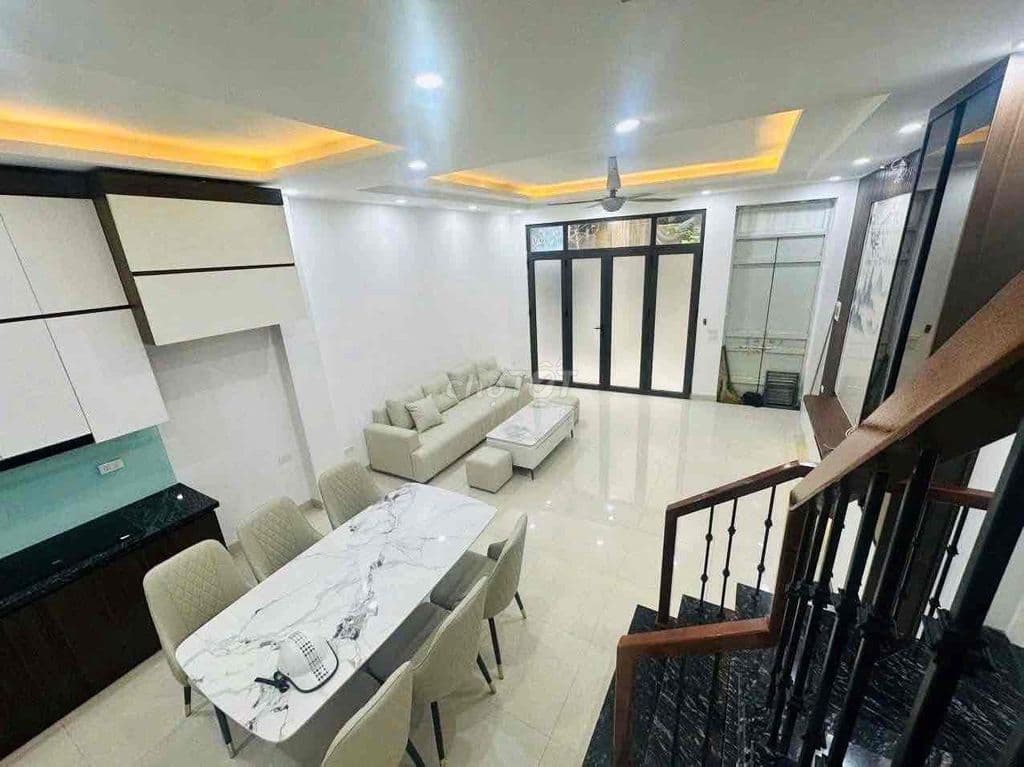 CHÍNH CHỦ THIỆN CHÍ GIẢM 700TR SIÊU PHẨM PHỐ VĨNH PHÚC- BA ĐÌNH 38M2- - Ảnh 2