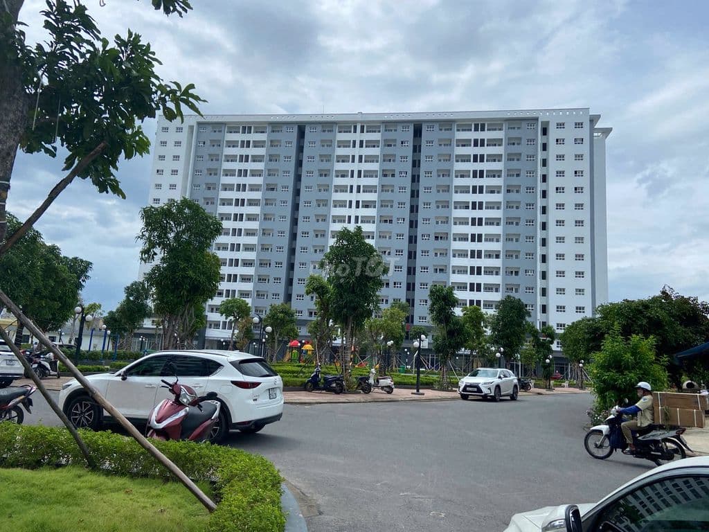 Chính chủ bán căn hộ lầu 15 – Dự án Conic Boulevard bao thoáng mát