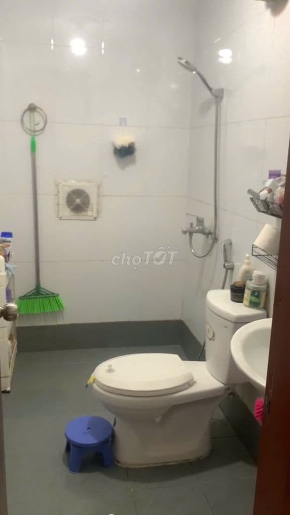 TẦM TIỀN HIẾM - TẦNG ĐẸP - 2 NGỦ -MẶT ĐƯỜNG CỰC XỊN - NHÀ ĐẸP Ở LUÔN - Ảnh 2