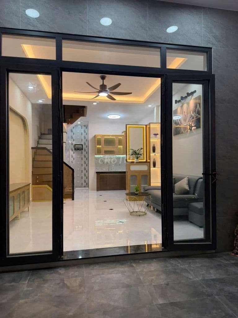 Cần bán gấp nhà hẻm 1/ Bình Tân