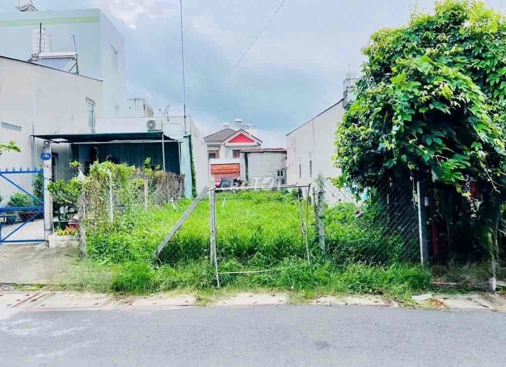 Bán Gấp Mặt lô đã lên thổ cư (6x20m) ngay Tỉnh lộ 8 Thị Trấn Củ Chi