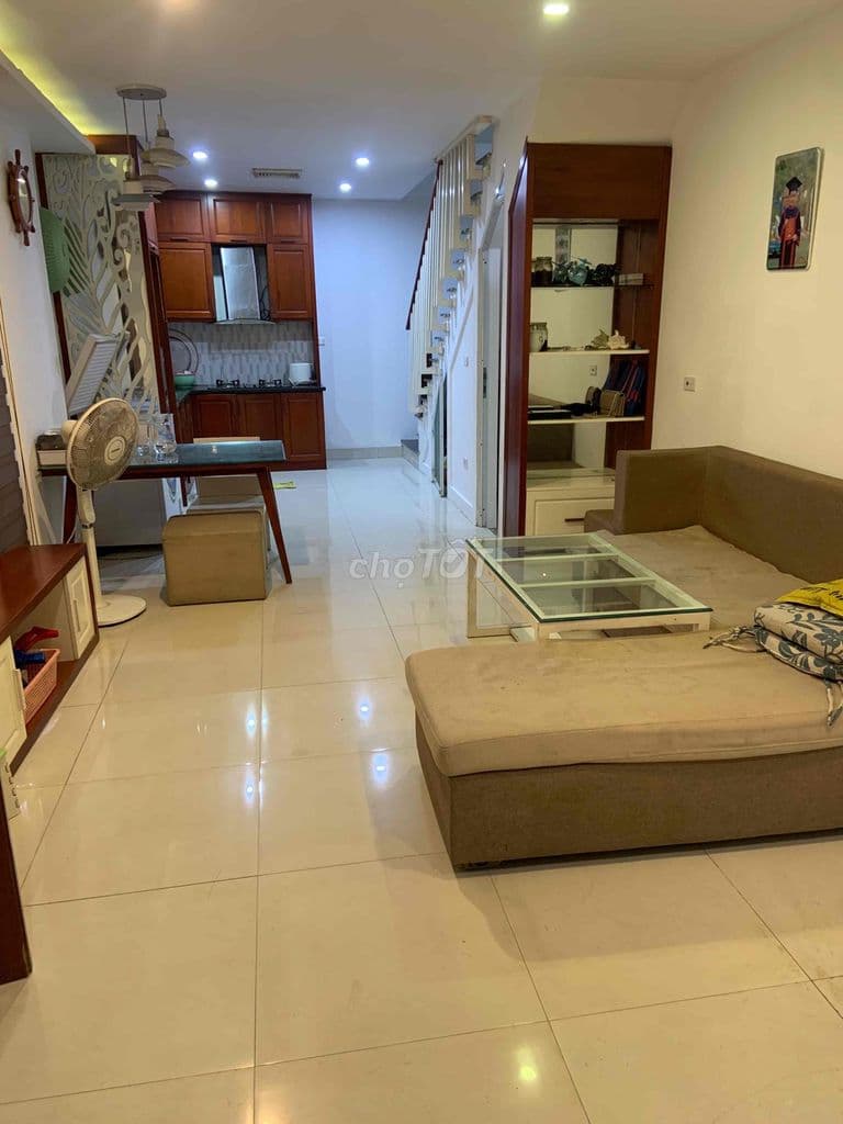 tôi cần bán nhà 3 mặt thoáng 40m2-4 tầng ngọc trục-đại mỗ - Ảnh 2
