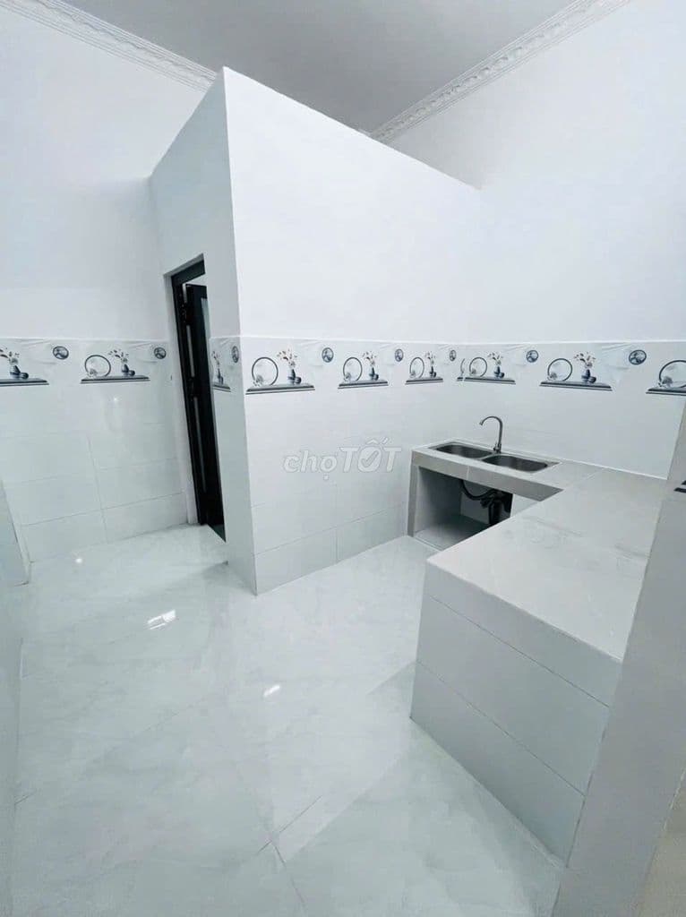 BÁN NHÀ ĐẸP CAO LỖ Q8 - HẺM 3M - 2 TẦNG 2PN - PHÙ HỢP ĐỂ Ở - HƠN 4 TỶ - Ảnh 2