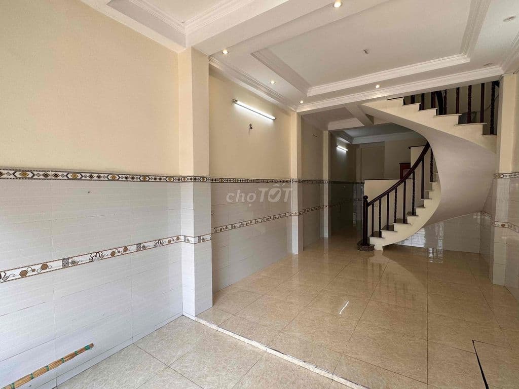 Nhà Mặt Tiền KD - 3 Tầng - 4 Phòng Ngủ - Ngay Chợ Đông Quang - xe Hơi - Ảnh 2