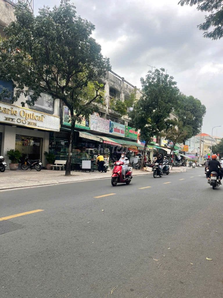 Bán căn trệt mặt tiền chug cư 44 nguyễn thông, p Võ Thị Sáu, q3 DT 99m - Ảnh 2