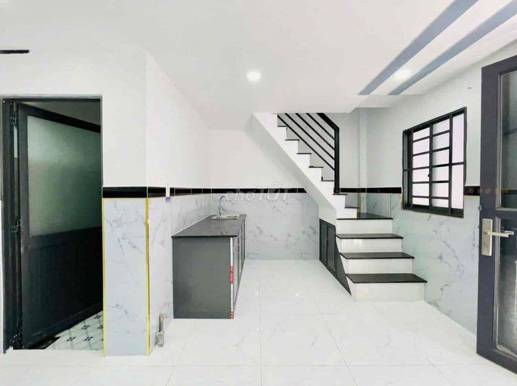 CHỦ GỬI EM CĂN NHÀ 698 TRIỆU - Ở METRO LÊ VĂN KHƯƠNG - Ảnh 3