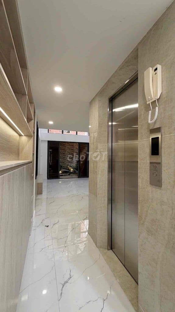 💎”Siêu mẫu” 5 tầng hẻm xe hơi ngay Lê Văn Việt Q9 - Ảnh 3
