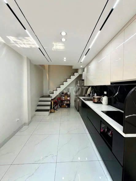 bán nhà 25m2 tại Đống Đa - Hà Nội - giá hiếm 6.5 tỷ - Ảnh 2