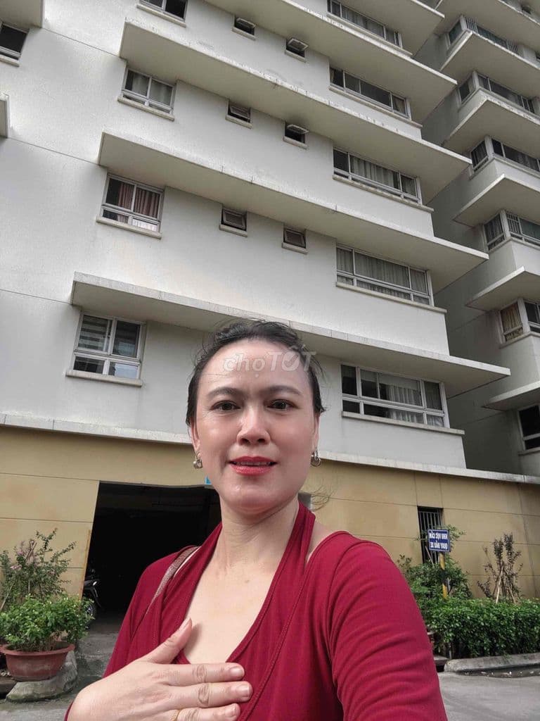 chủ bán chính căn 100 m2 giá 3,900 sổ hồng r rẻ nhất khu Q6 ở sạch