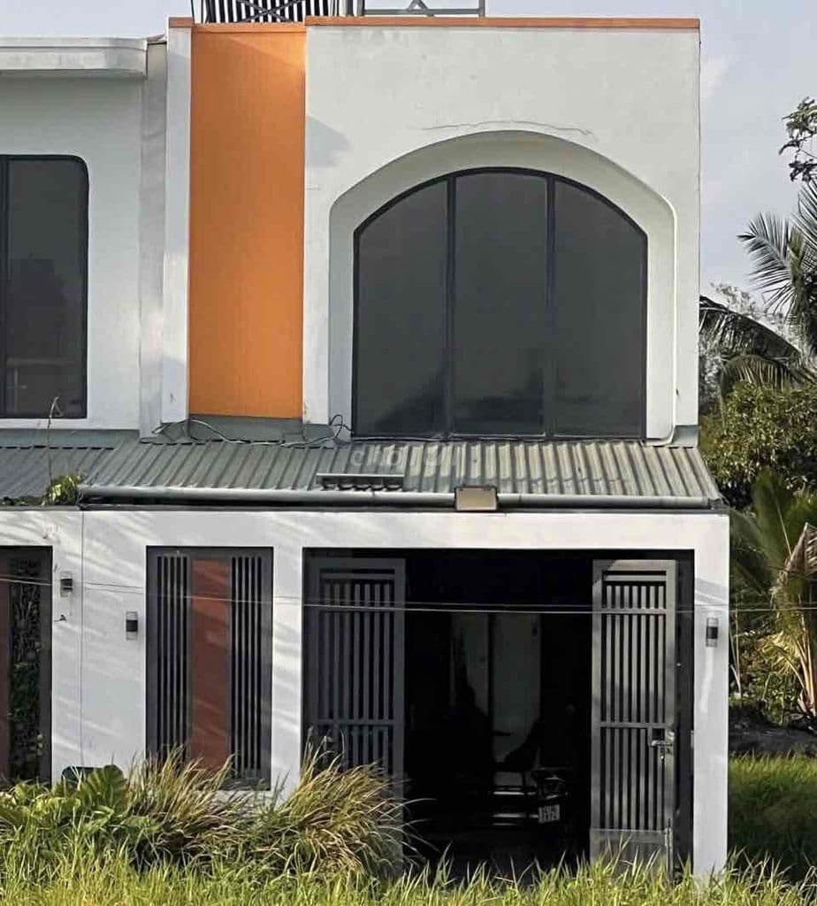 Nhà gần Chợ Hưng Long 143m2 - 3 Phòng ngủ