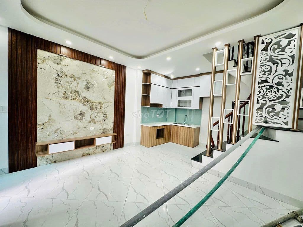 nhà 4 tầng rẻ nhất Phụng Châu-Ngõ rộng-Giá chỉ hơn 3 tỷ xíu - Ảnh 2