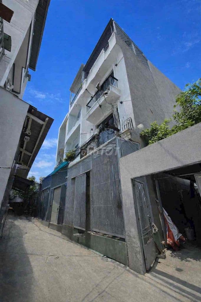 NHÀ ĐẸP HẺM 88 ĐƯỜNG NGUYỄN VĂN QUỲ, QUẬN 7