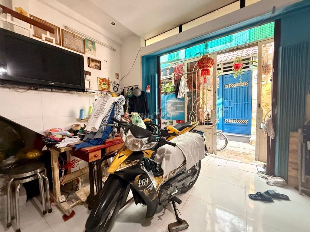 BÁN NHÀ Đ. ĐỖ NHUẬN, SƠN KỲ, TÂN PHÚ, 30 M2, GIÁ 3,5 TỶ