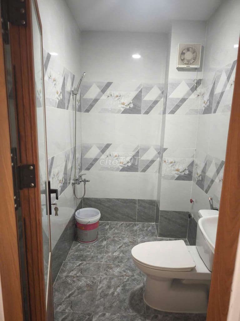 Nhà mới xây KDC Bình Phú 4x18 1 trệt 3 lầu - Ảnh 3