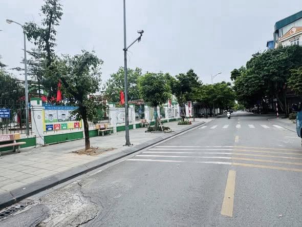 bán nhà mặt phố Thanh Am 60m2 thang máy chỉ 15 tỷ - Ảnh 3